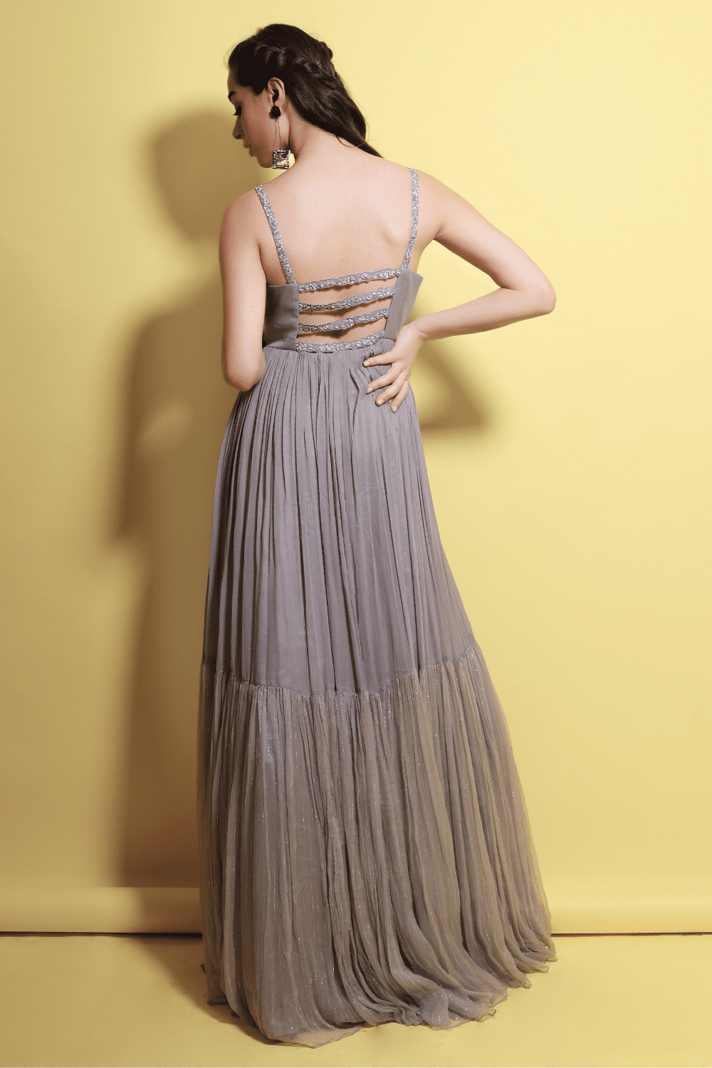 Sehr Grey Gown