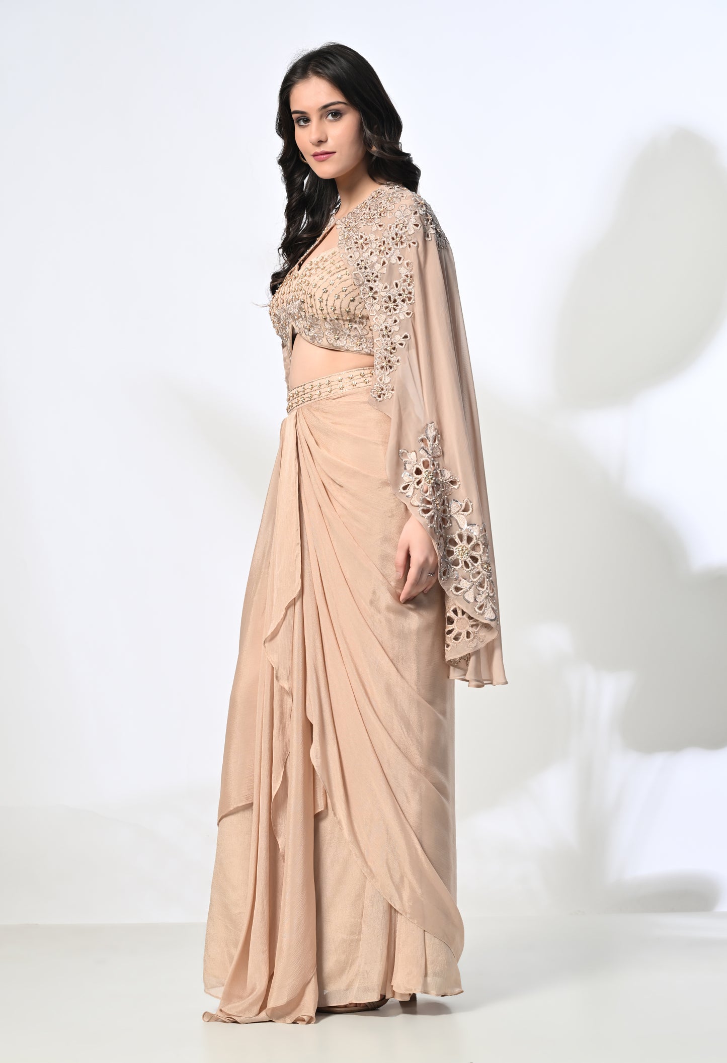 JAANVI DRAPE SET